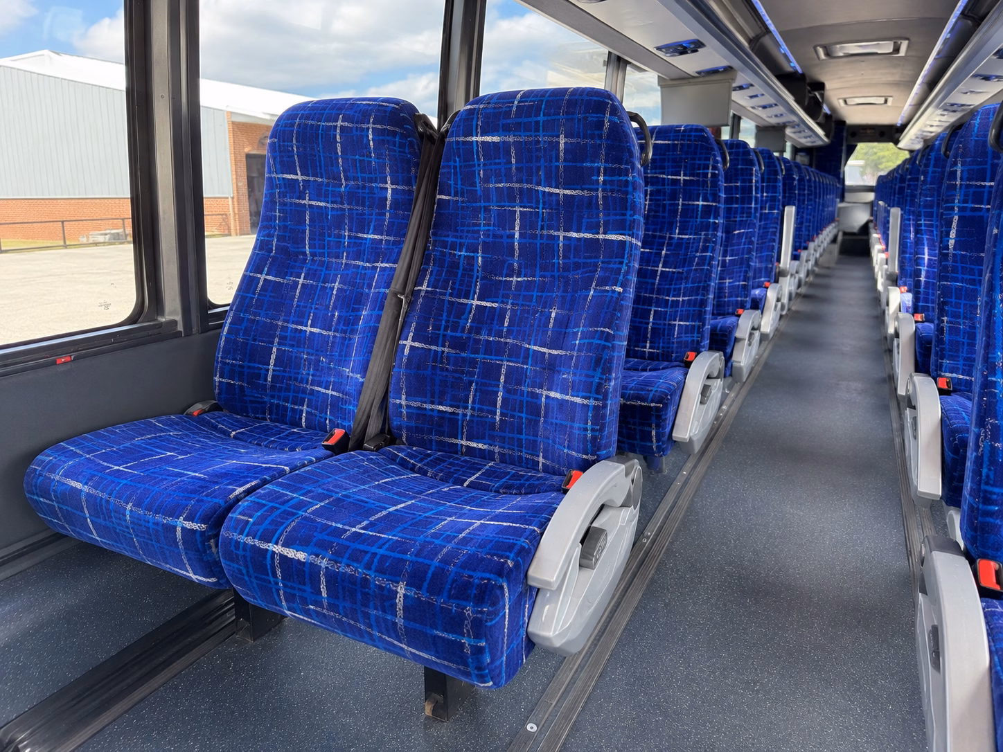 how the type of bus you choose changes the price in clearwater florida