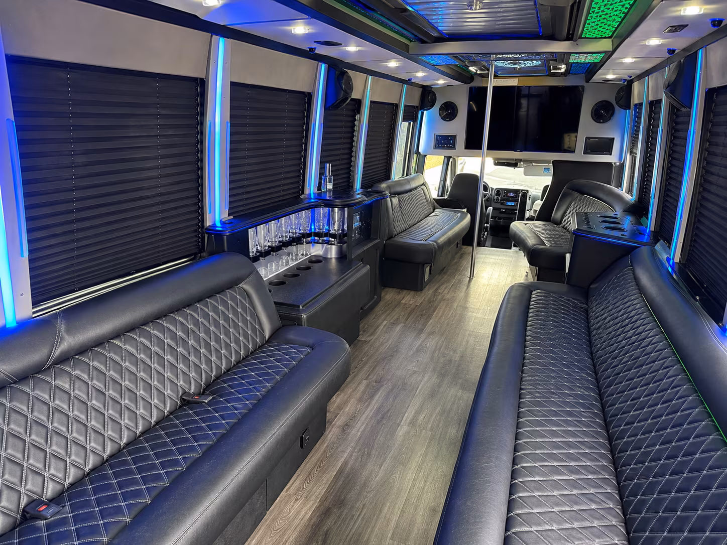 party buses to clearwater beach venues make prom night stress free